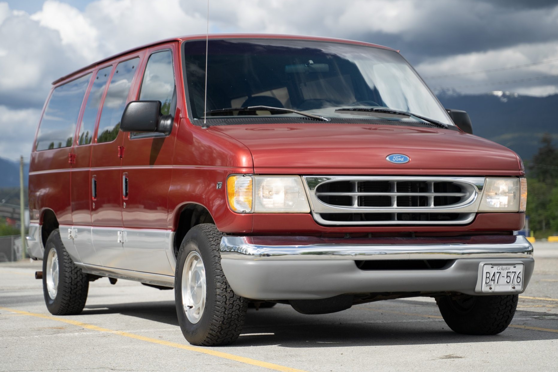 1997 Ford Econoline Club Wagon Chateau