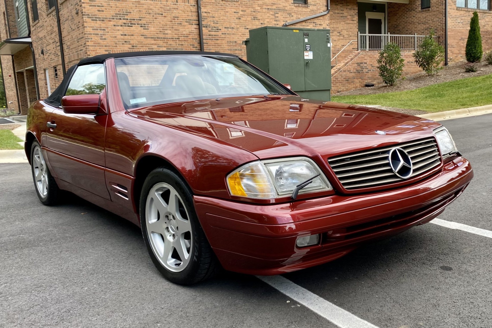 1997 Mercedes-Benz SL500 40th Anniversary Edition
