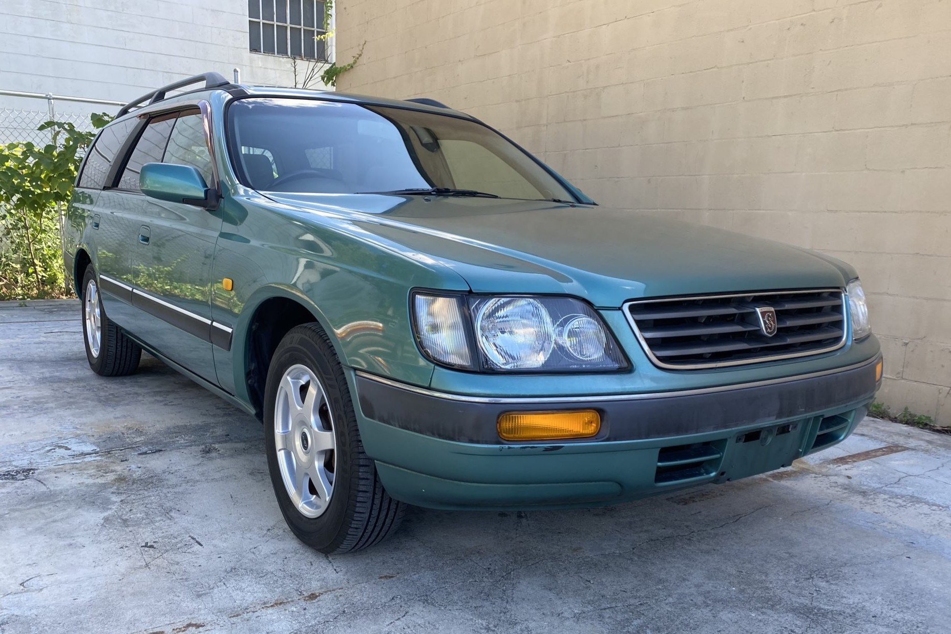 1997 Nissan Stagea 25X Four Wagon