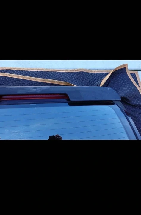 1998 Parts & Memorabilia Bodywork - Image 5 of 10