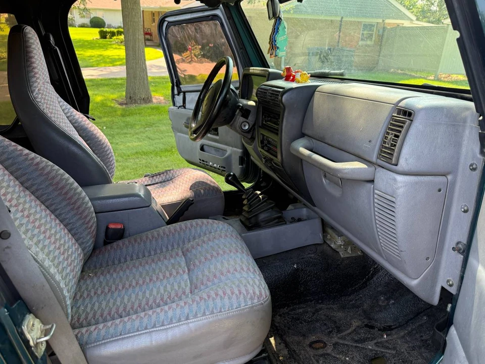 1998 Jeep TJ Wrangler - Image 8 of 22