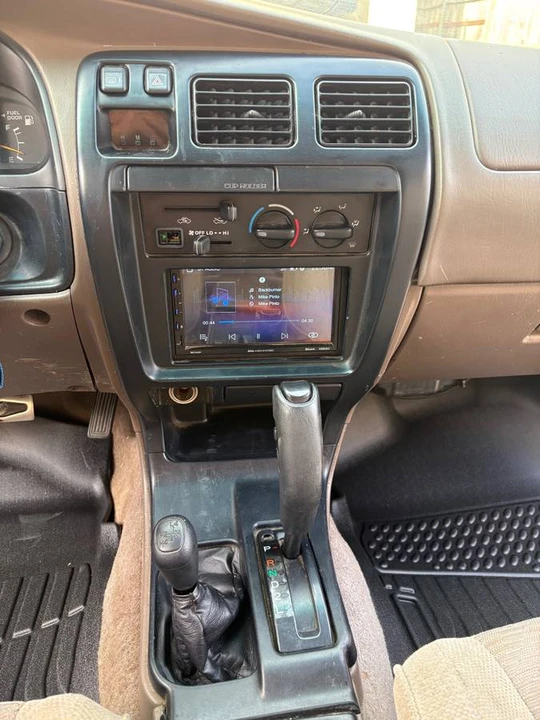 1998 Toyota 4Runner 3rd Gen - Image 6 of 12