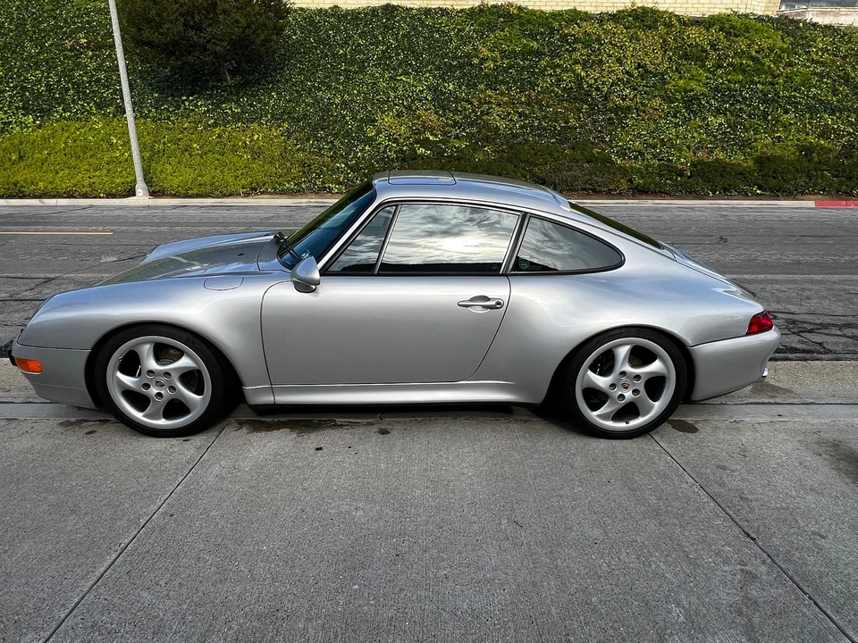 1998 Porsche 993 Carrera 4S - Image 6 of 14