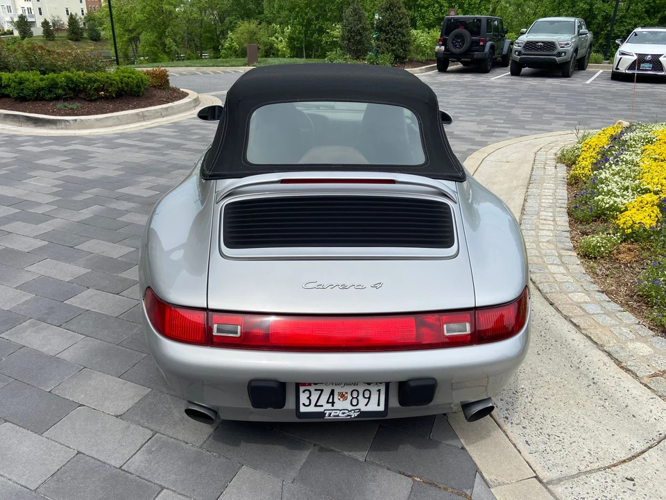 1998 Porsche 993 Carrera 4 - Image 6 of 31
