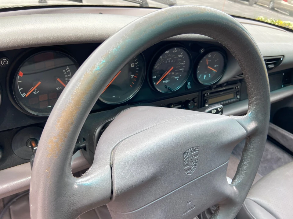 1998 Porsche 993 Carrera 4 - Image 10 of 31