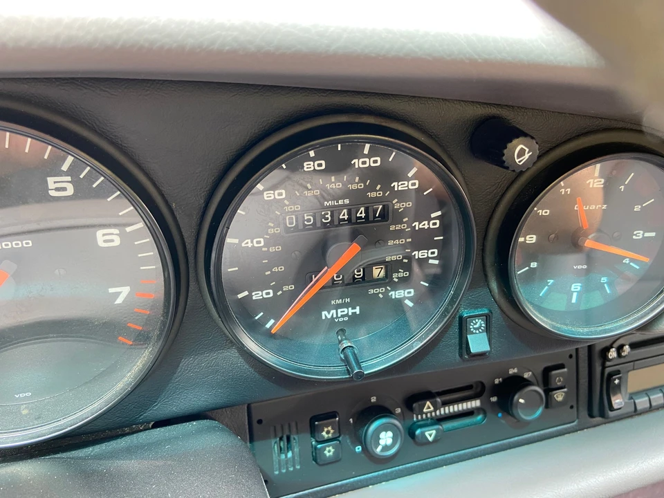 1998 Porsche 993 Carrera 4 - Image 12 of 31