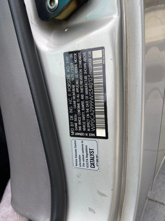 1998 Porsche 993 Carrera 4 - Image 24 of 31