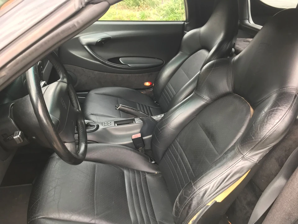 1997 Porsche 986 Boxster - Image 6 of 10
