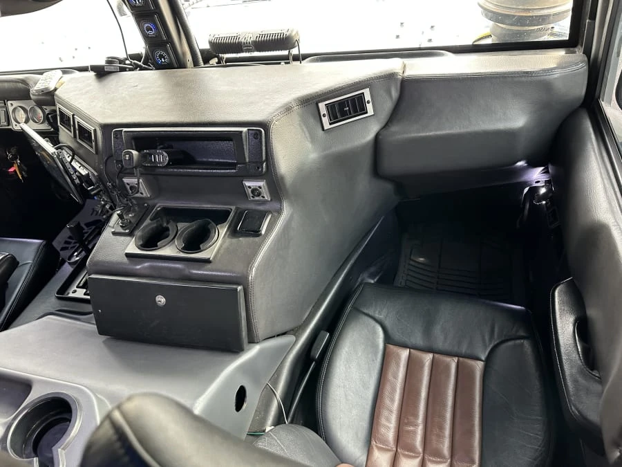 1998 AM General Hummer - Image 30 of 31