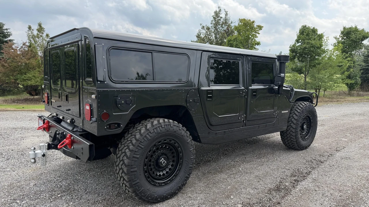 1998 AM General Hummer - Image 22 of 31