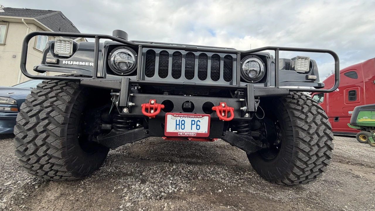 1998 AM General Hummer - Image 9 of 31