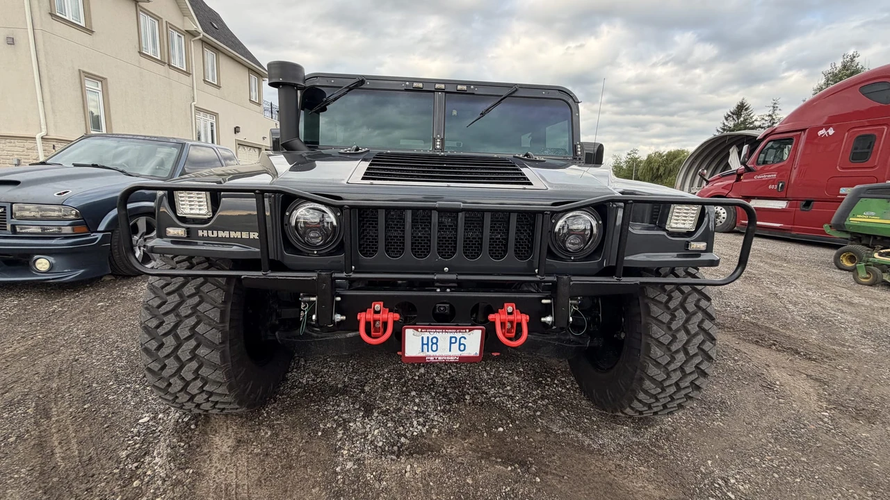 1998 AM General Hummer - Image 8 of 31