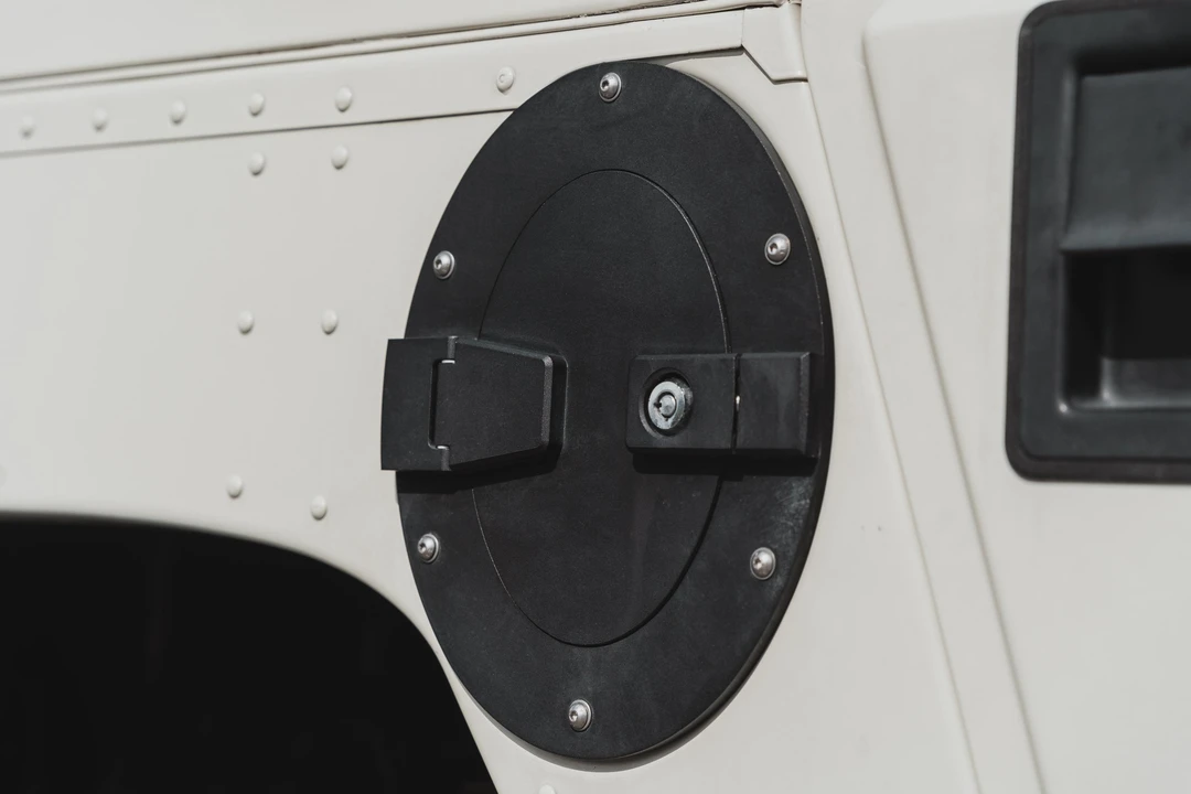 1998 AM General Hummer - Image 23 of 31