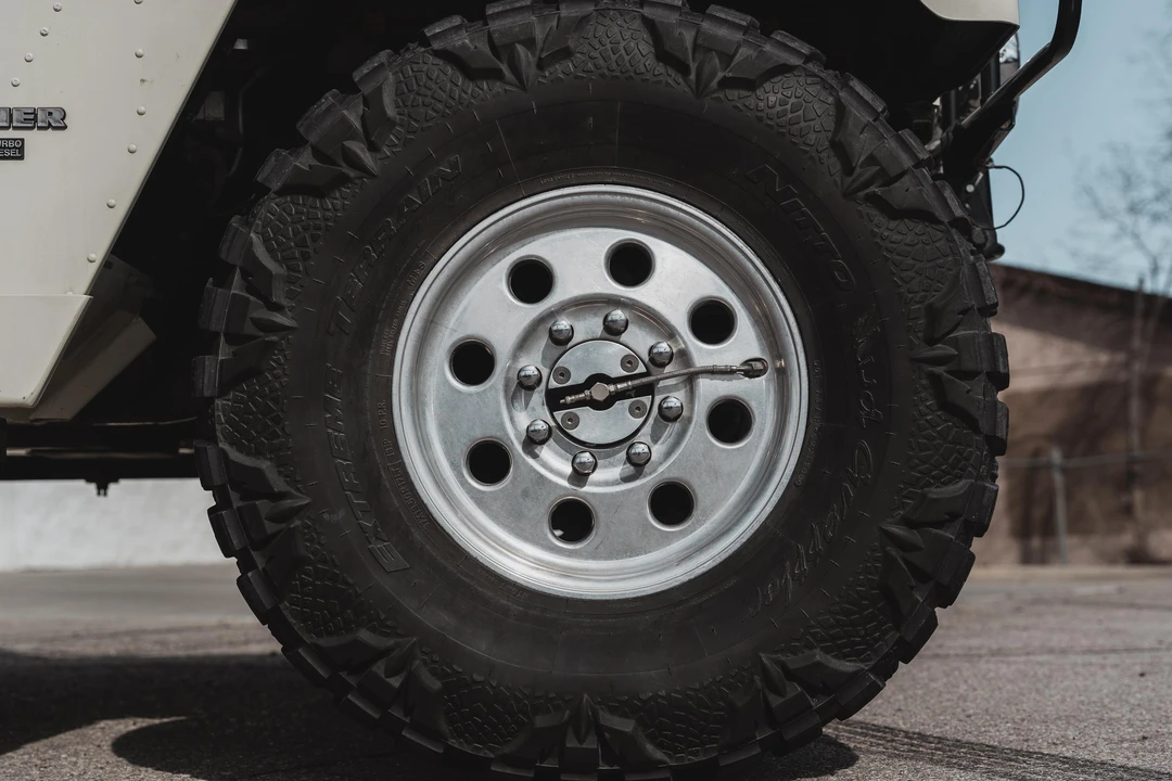 1998 AM General Hummer - Image 29 of 31
