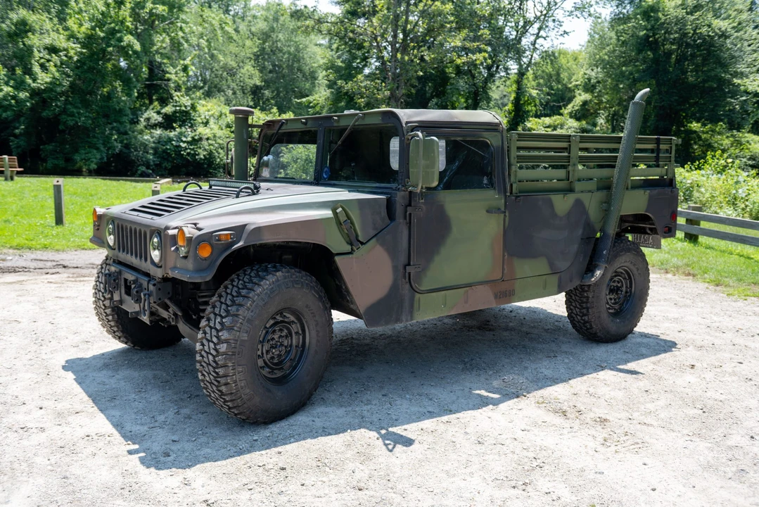1998 Hummer HMMWV - Image 5 of 31