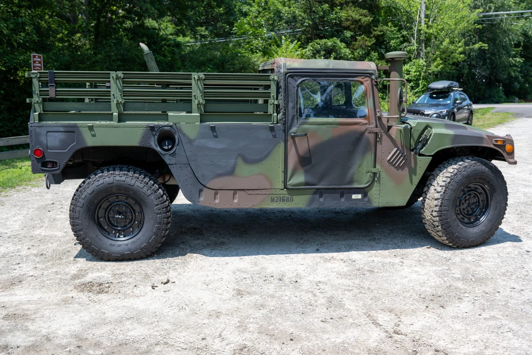 1998 Hummer HMMWV - Image 13 of 31