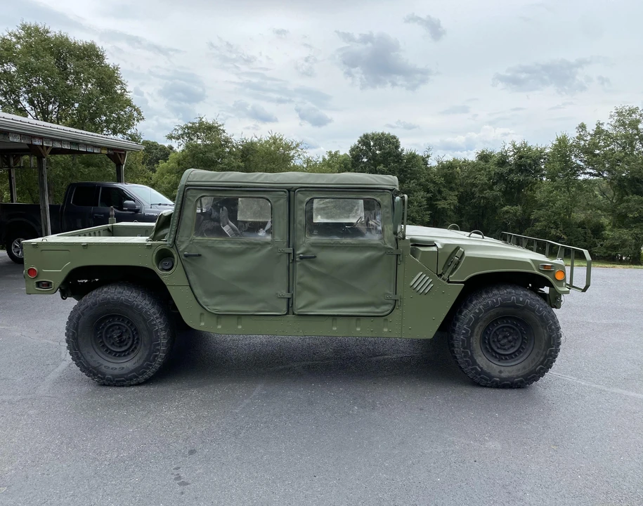 1998 AM General Hummer - Image 11 of 31
