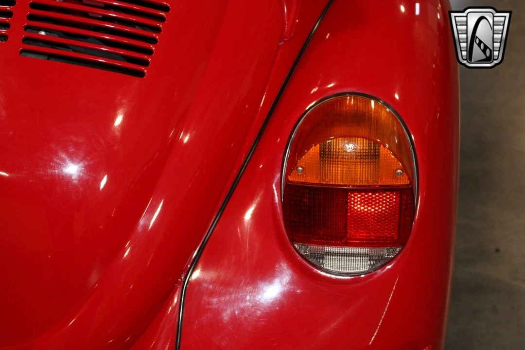 1998 Volkswagen Beetle (1980-2003) - Image 13 of 21