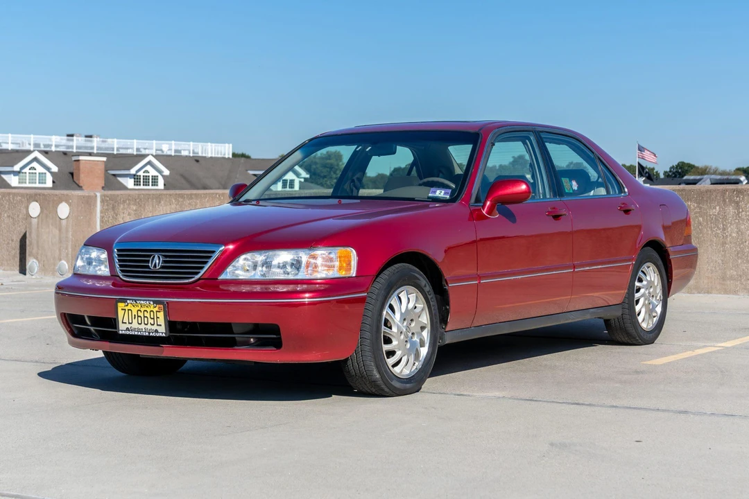 1998 Acura RL 1st Gen - Image 8 of 31