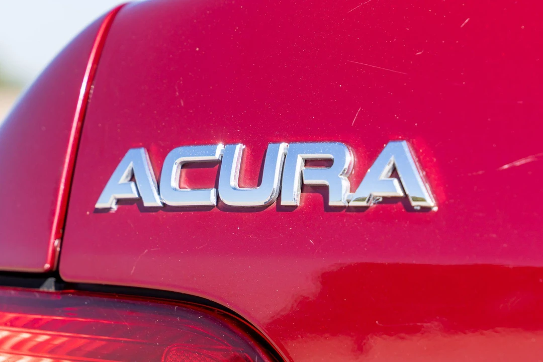 1998 Acura RL 1st Gen - Image 28 of 31