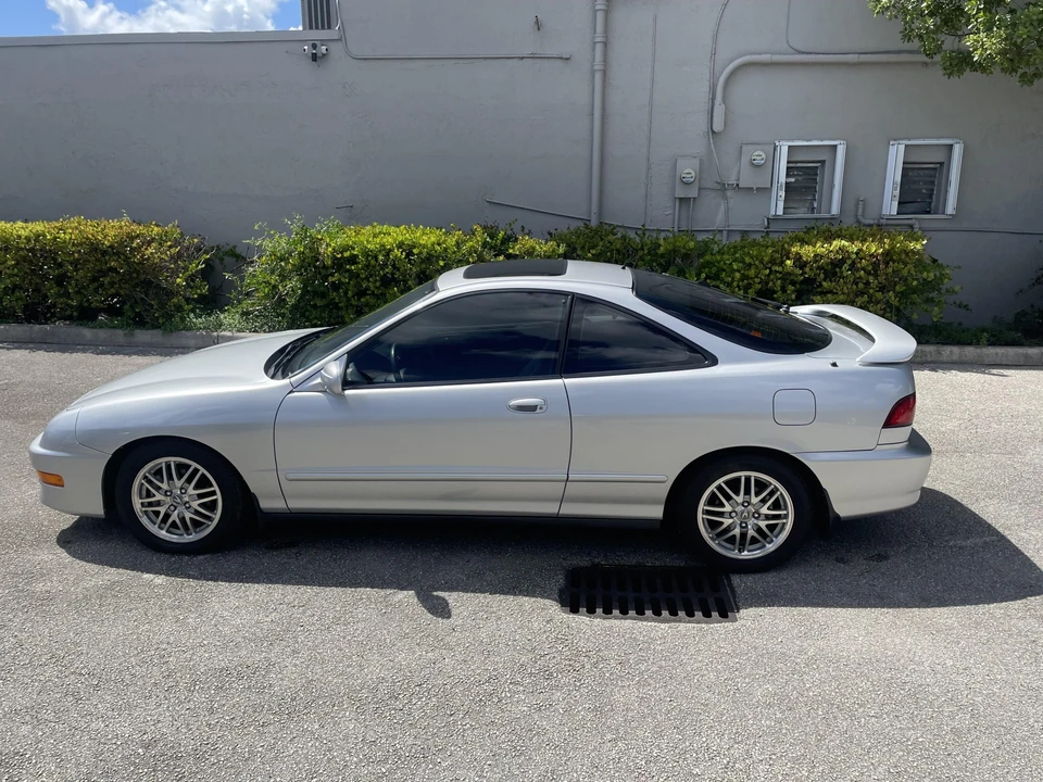 1998 Acura Integra 3rd Gen - Image 15 of 31