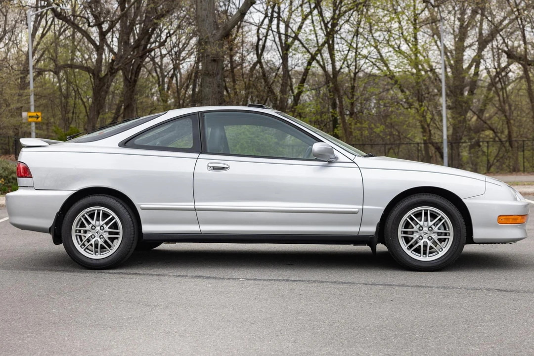 1998 Acura Integra 3rd Gen - Image 3 of 31
