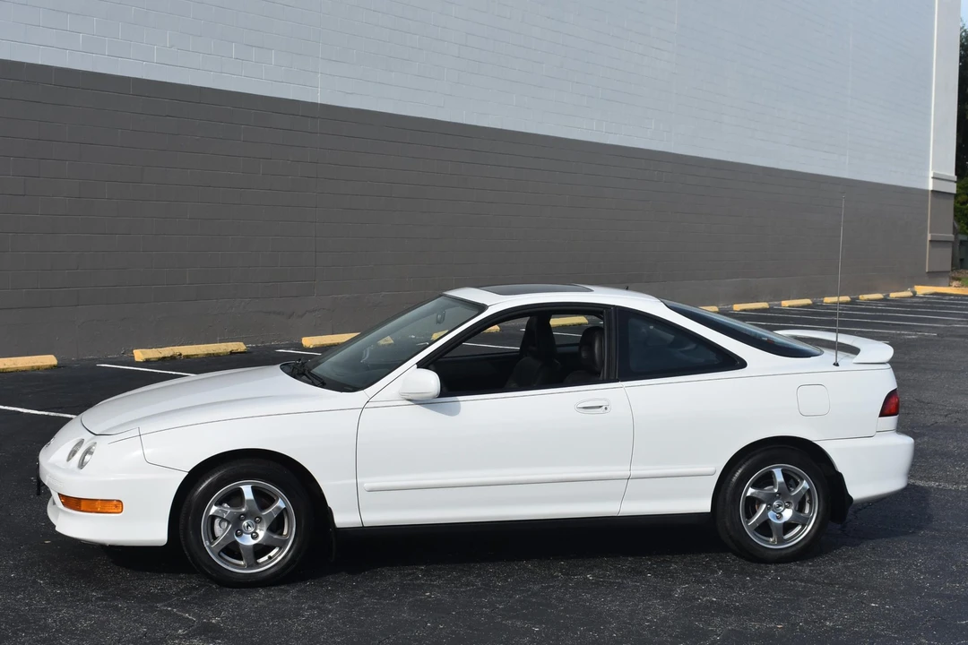 1998 Acura Integra 3rd Gen - Image 12 of 31