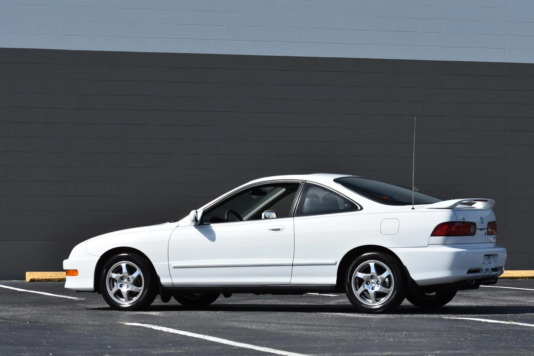 1998 Acura Integra 3rd Gen - Image 16 of 31
