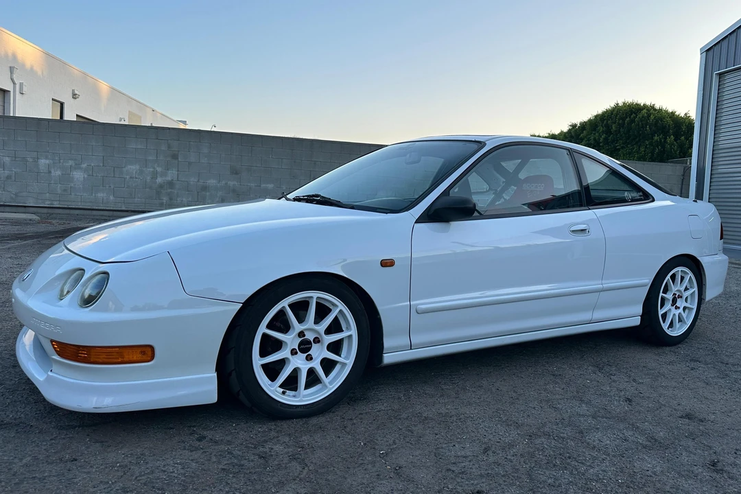 1998 Acura Integra 3rd Gen - Image 9 of 31