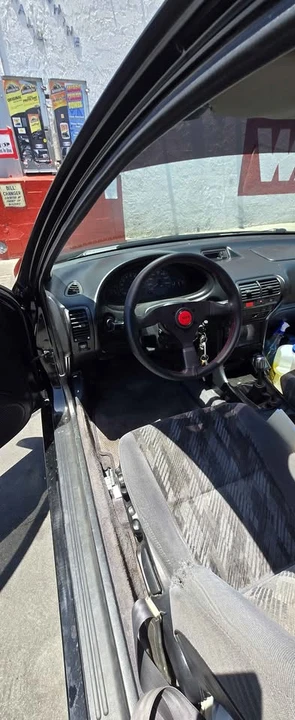1998 Acura Integra 3rd Gen - Image 4 of 12