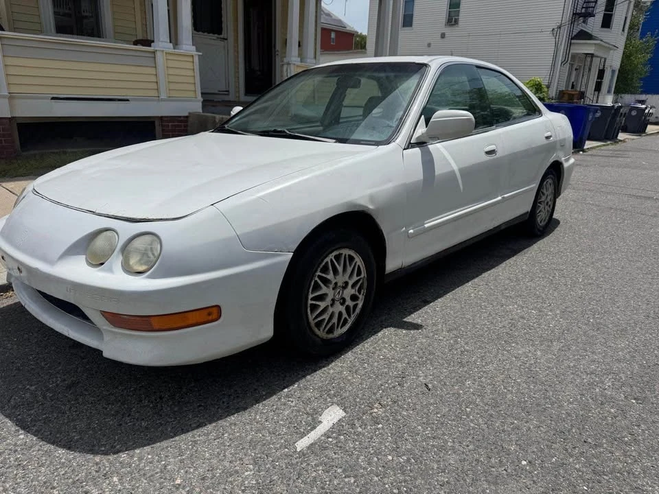 1998 Acura Integra 3rd Gen - Image 2 of 10