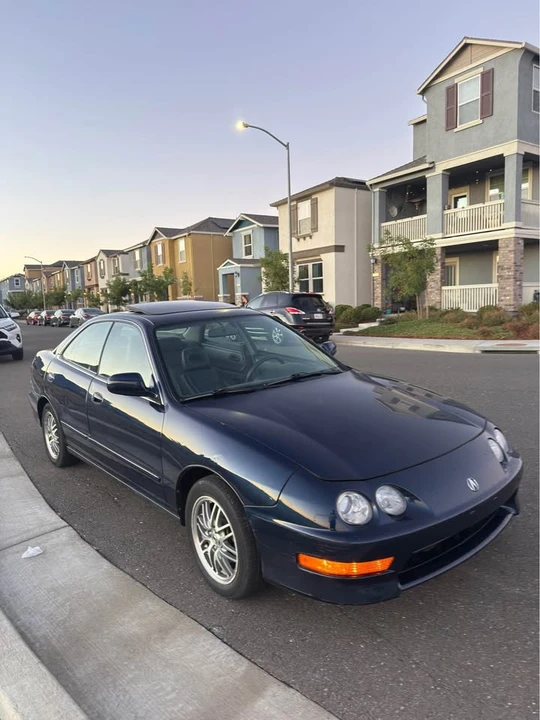 1998 Acura Integra 3rd Gen - Image 2 of 13