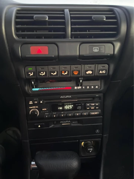 1998 Acura Integra 3rd Gen - Image 12 of 13