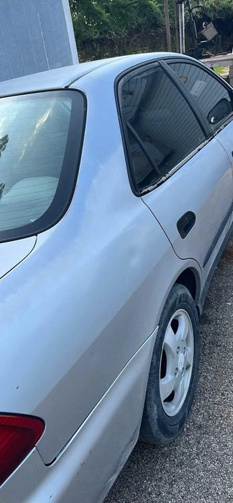 1998 Acura Integra 3rd Gen - Image 5 of 6