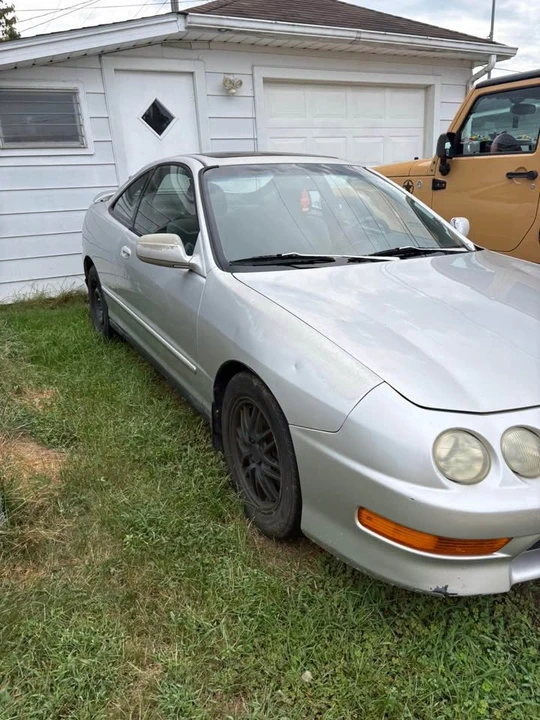 1998 Acura Integra 3rd Gen - Image 3 of 12