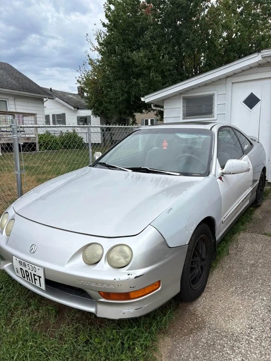 1998 Acura Integra 3rd Gen - Image 2 of 12