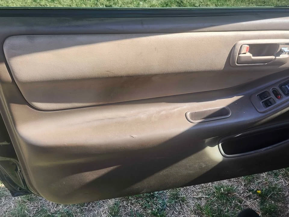 1998 Acura Integra 3rd Gen - Image 3 of 10