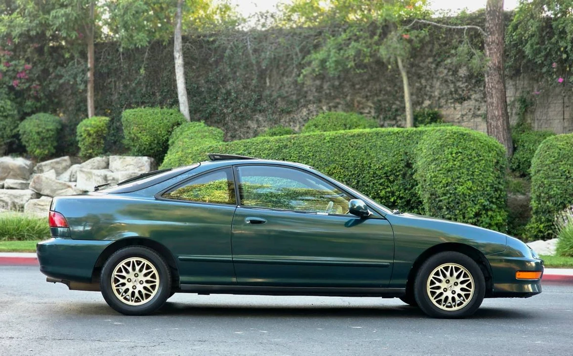 1998 Acura Integra 3rd Gen - Image 2 of 14