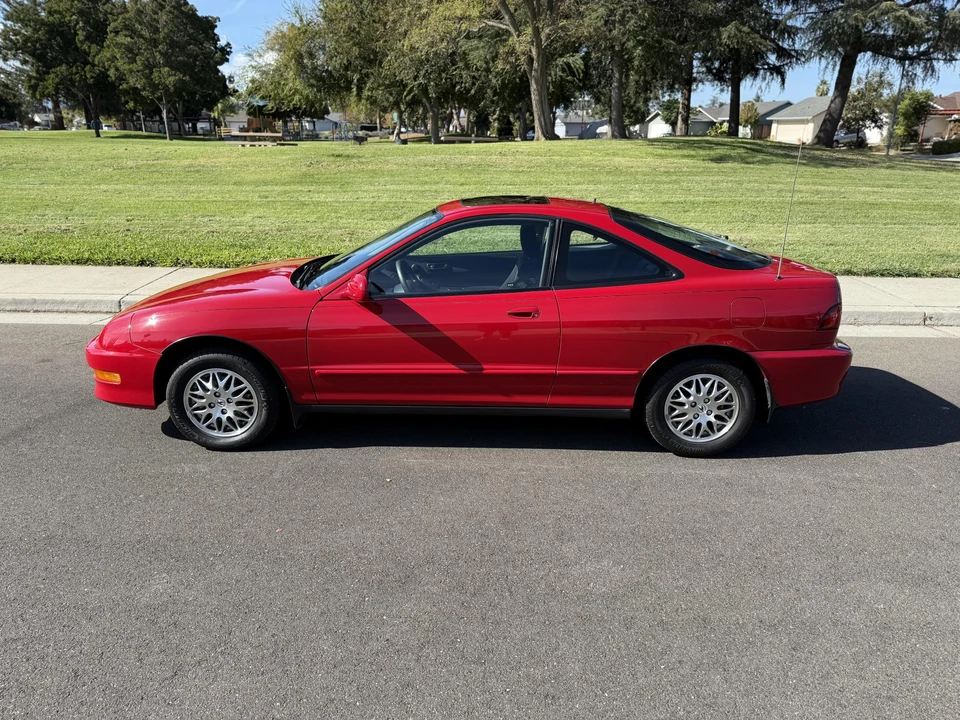 1998 Acura Integra 3rd Gen - Image 12 of 31