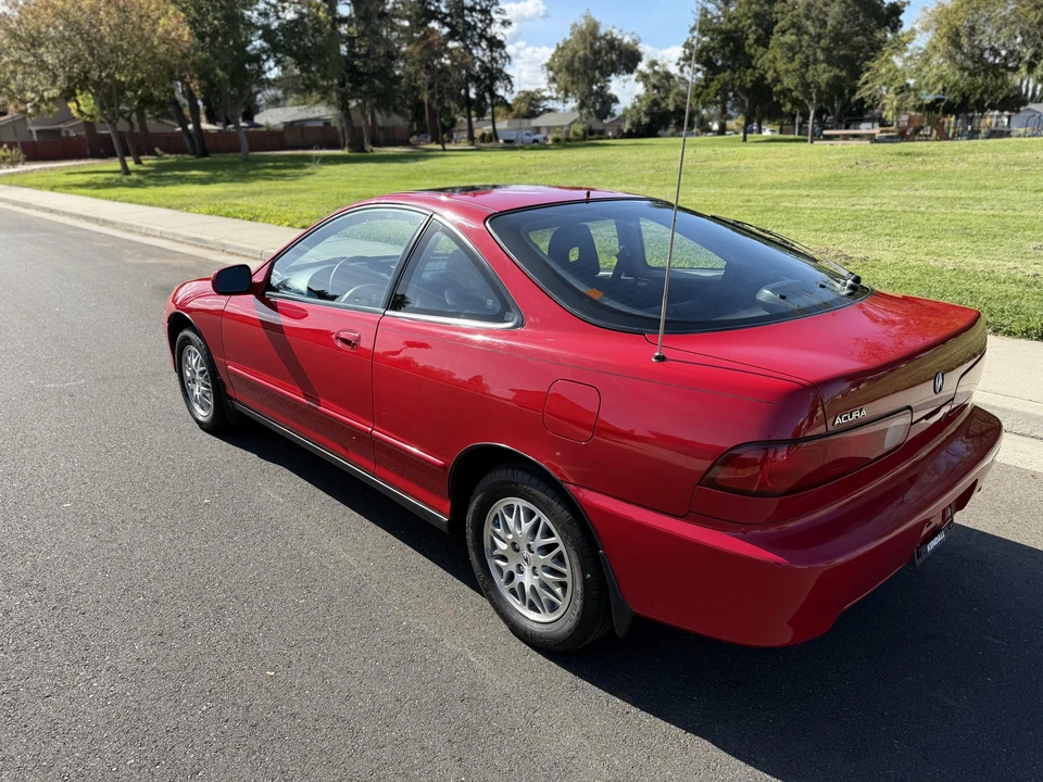 1998 Acura Integra 3rd Gen - Image 10 of 31
