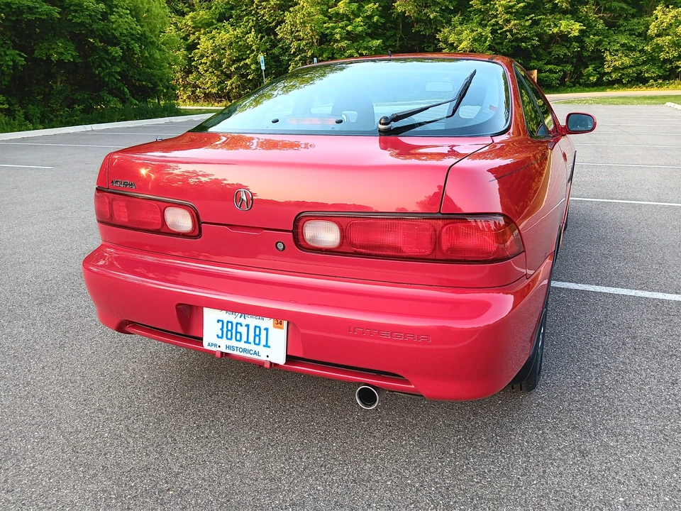 1998 Acura Integra 3rd Gen - Image 10 of 31