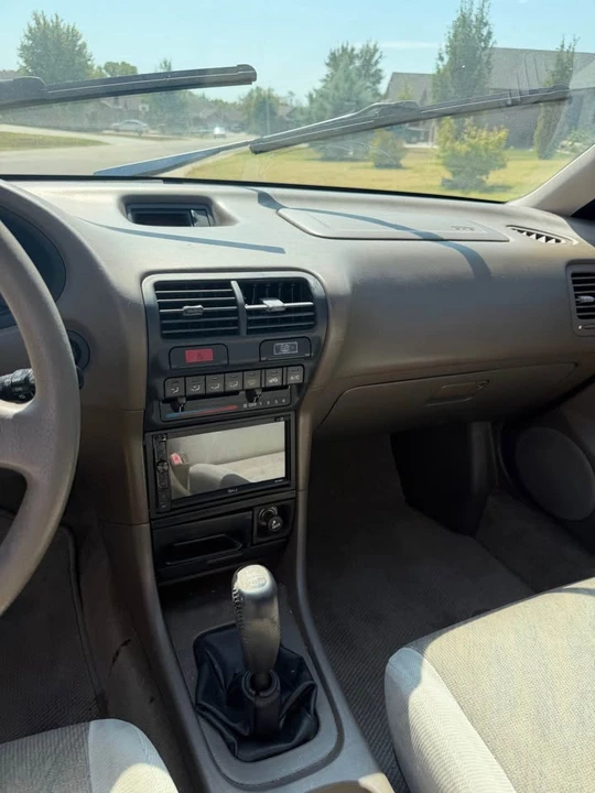 1998 Acura Integra 3rd Gen - Image 3 of 4