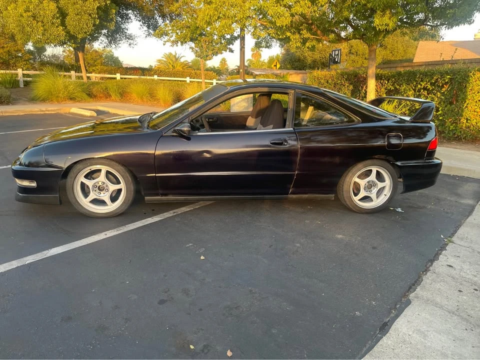 1998 Acura Integra 3rd Gen - Image 4 of 8