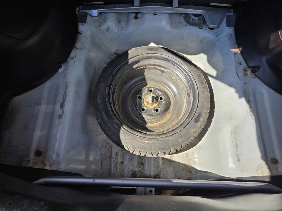 1998 Acura Integra 3rd Gen - Image 12 of 20