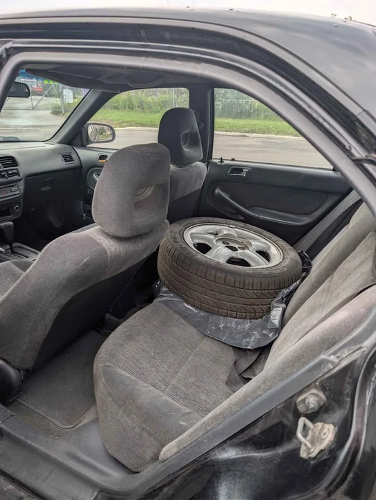 1998 Acura Integra 3rd Gen - Image 8 of 9