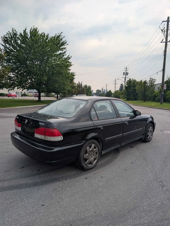 1998 Acura Integra 3rd Gen - Image 4 of 9