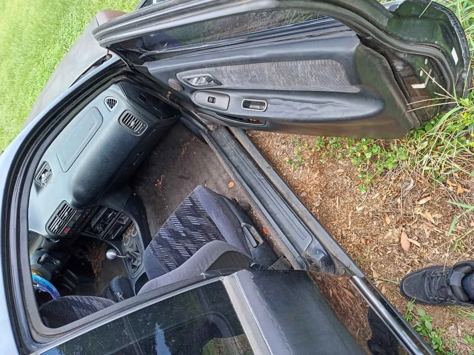 1998 Acura Integra 3rd Gen - Image 8 of 12