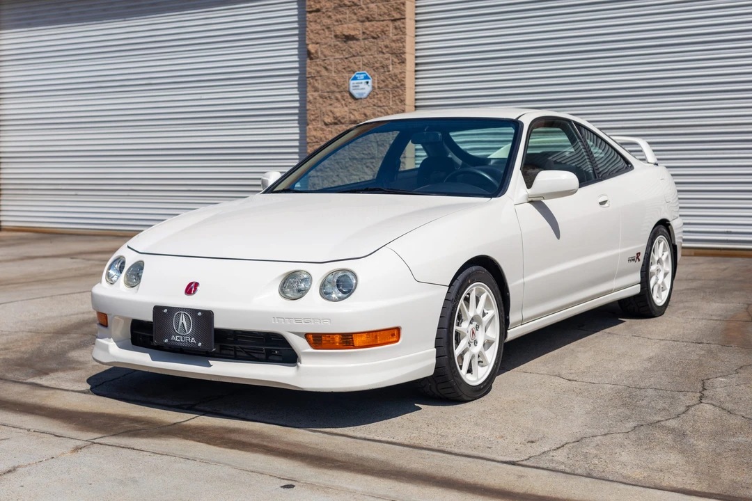 1998 Acura Integra Type R 3rd Gen - Image 2 of 31