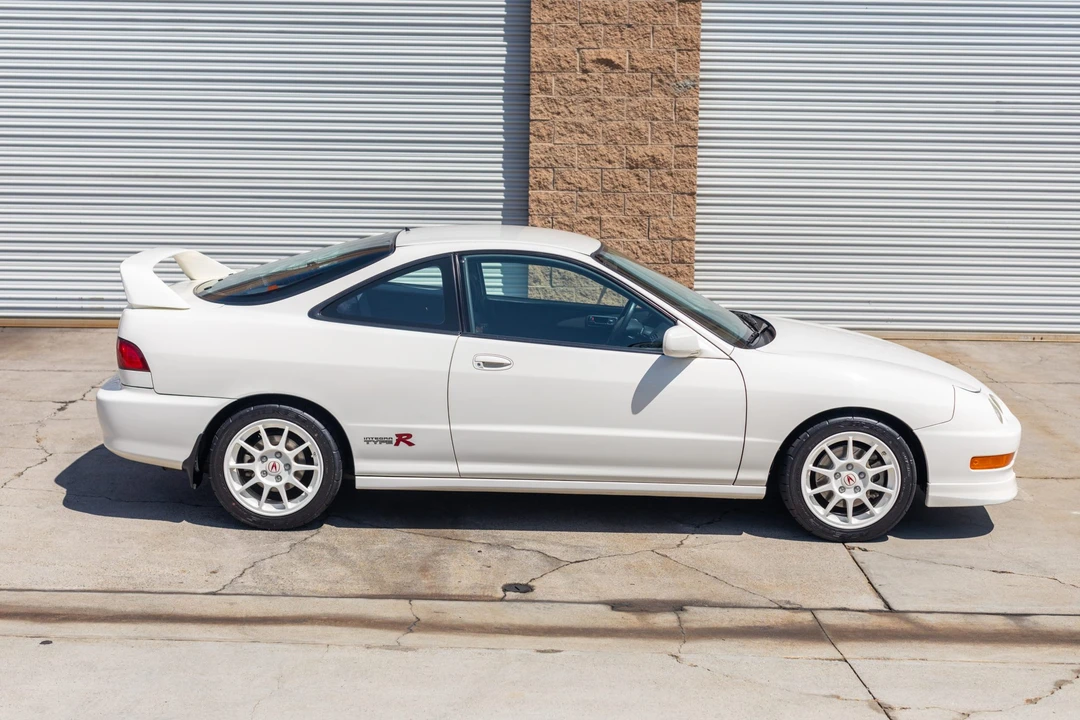 1998 Acura Integra Type R 3rd Gen - Image 11 of 31
