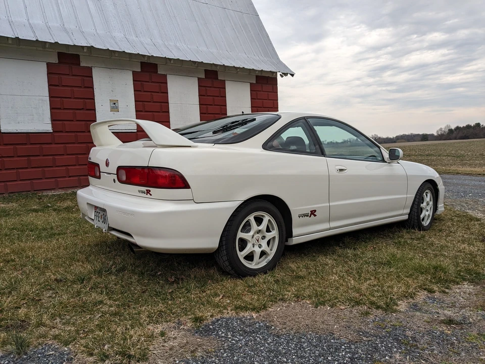 1998 Acura Integra Type R 3rd Gen - Image 8 of 31
